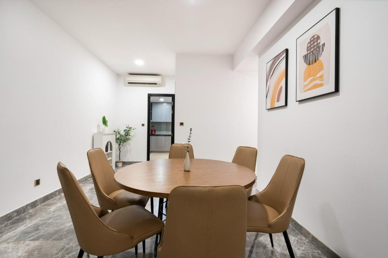 Luxury D1Mension In District 1 Freepoolsaunagym Ho Chi Minh City Exterior photo